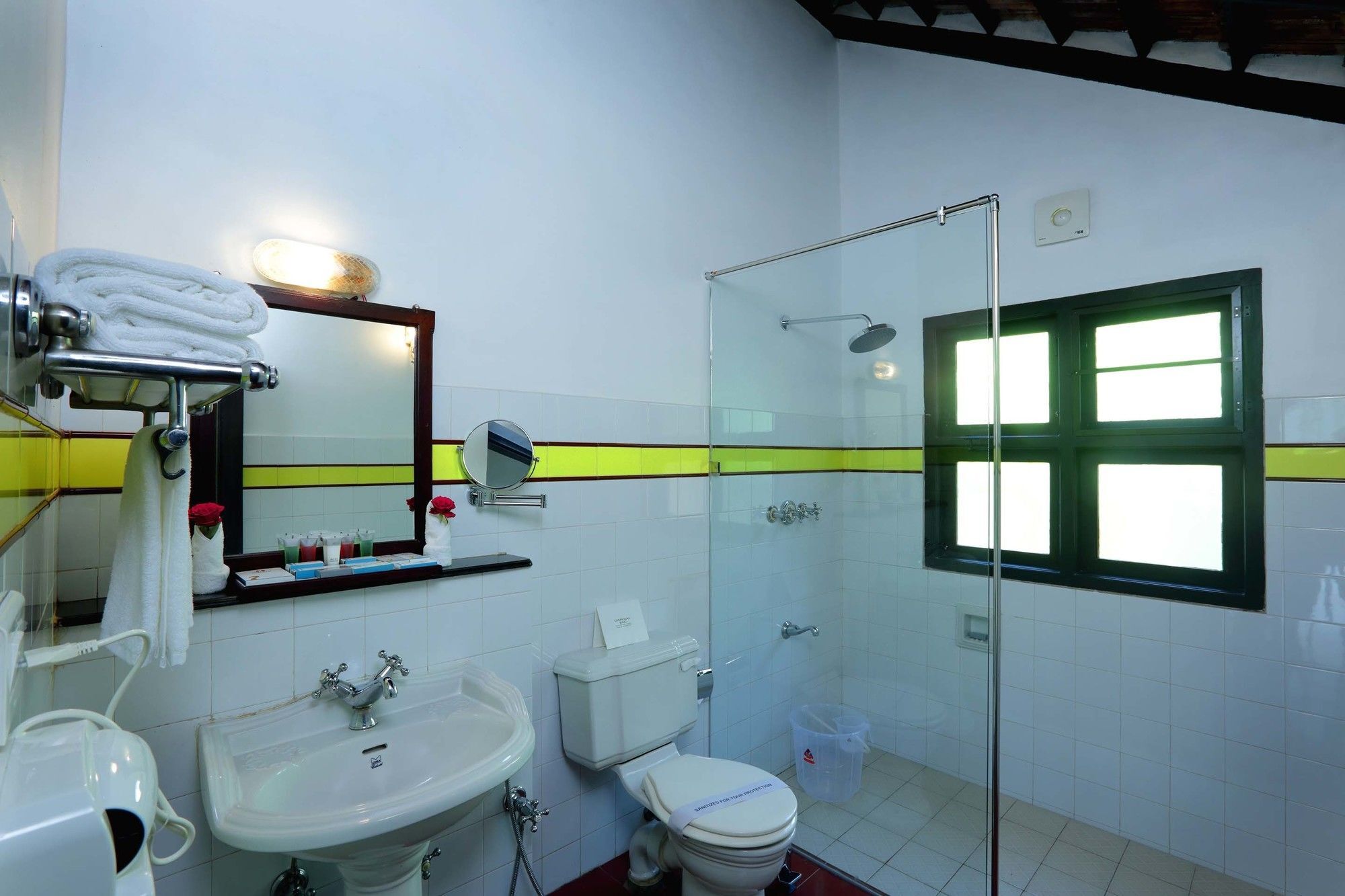 Nihara Resort And Spa Kochi Luaran gambar