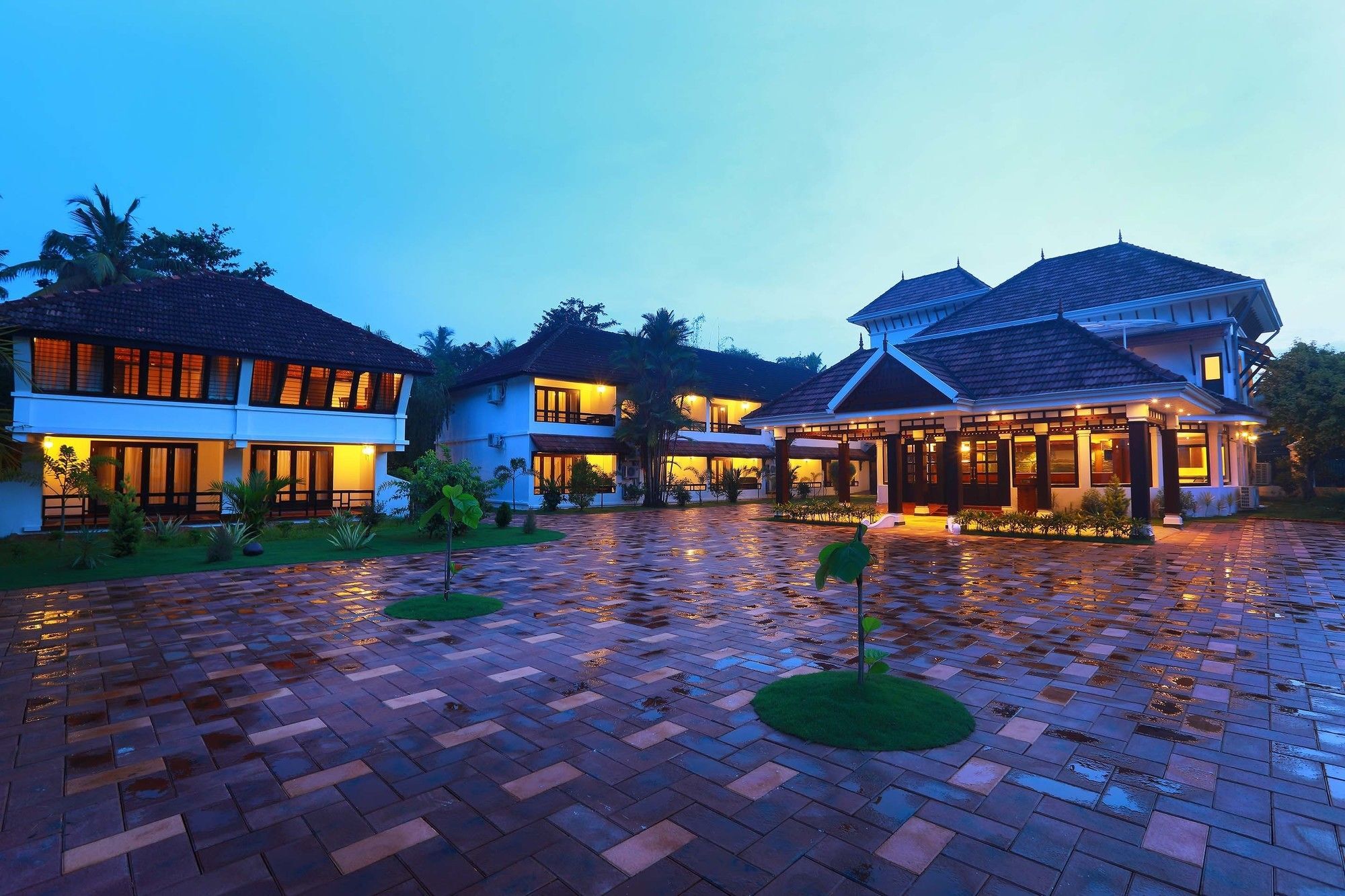 Nihara Resort And Spa Kochi Luaran gambar