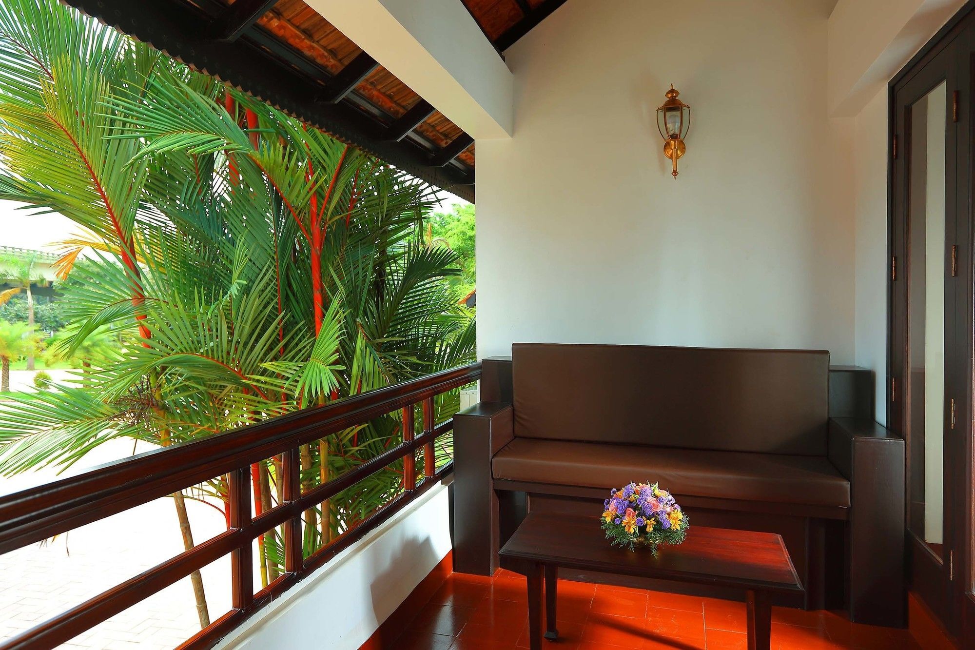 Nihara Resort And Spa Kochi Luaran gambar